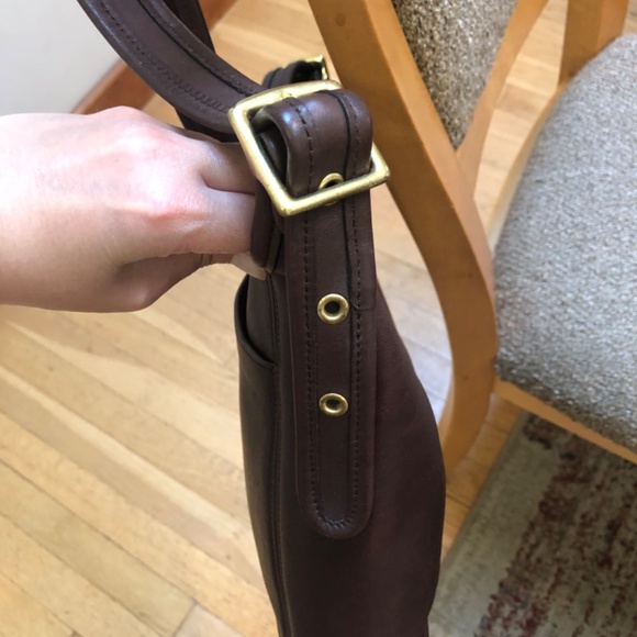 Coach Legacy Vintage 9816 Chocolate Brown - Picture 16 of 16